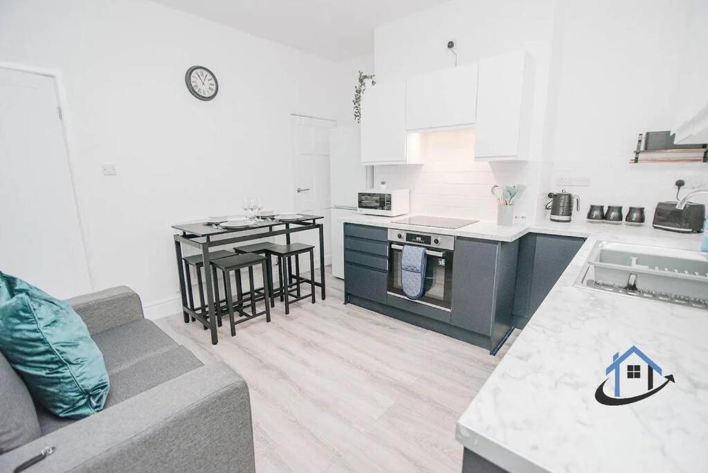Balby Casa Nr Doncaster Racecourse King Beds Street Parking Villa Exteriör bild
