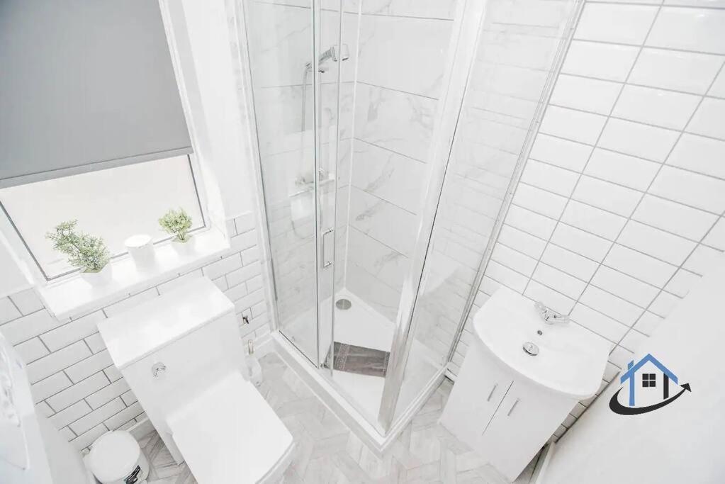 Balby Casa Nr Doncaster Racecourse King Beds Street Parking Villa Exteriör bild